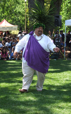 Liko Puha; oli opening at SRJC